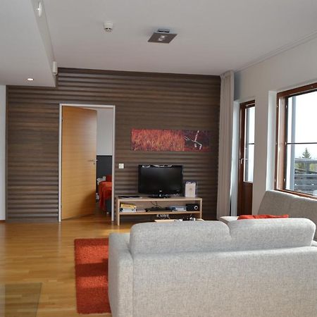 Yllaes Chalets A9206 Talvikaudelle 25-26 Hinta Sisaeltaeae 2Kpl Hissilippuja! Ylläsjärvi Екстериор снимка